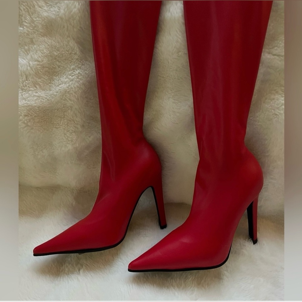 Jeffrey Campbell Pantalones Boots – Red | Size 10 | NEW IN BOX - Picture 5 of 13